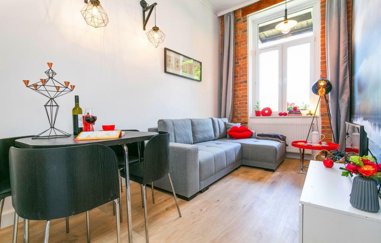 Berg Apartament Red Obok Starego Miasta Gdańsk Exteriör bild