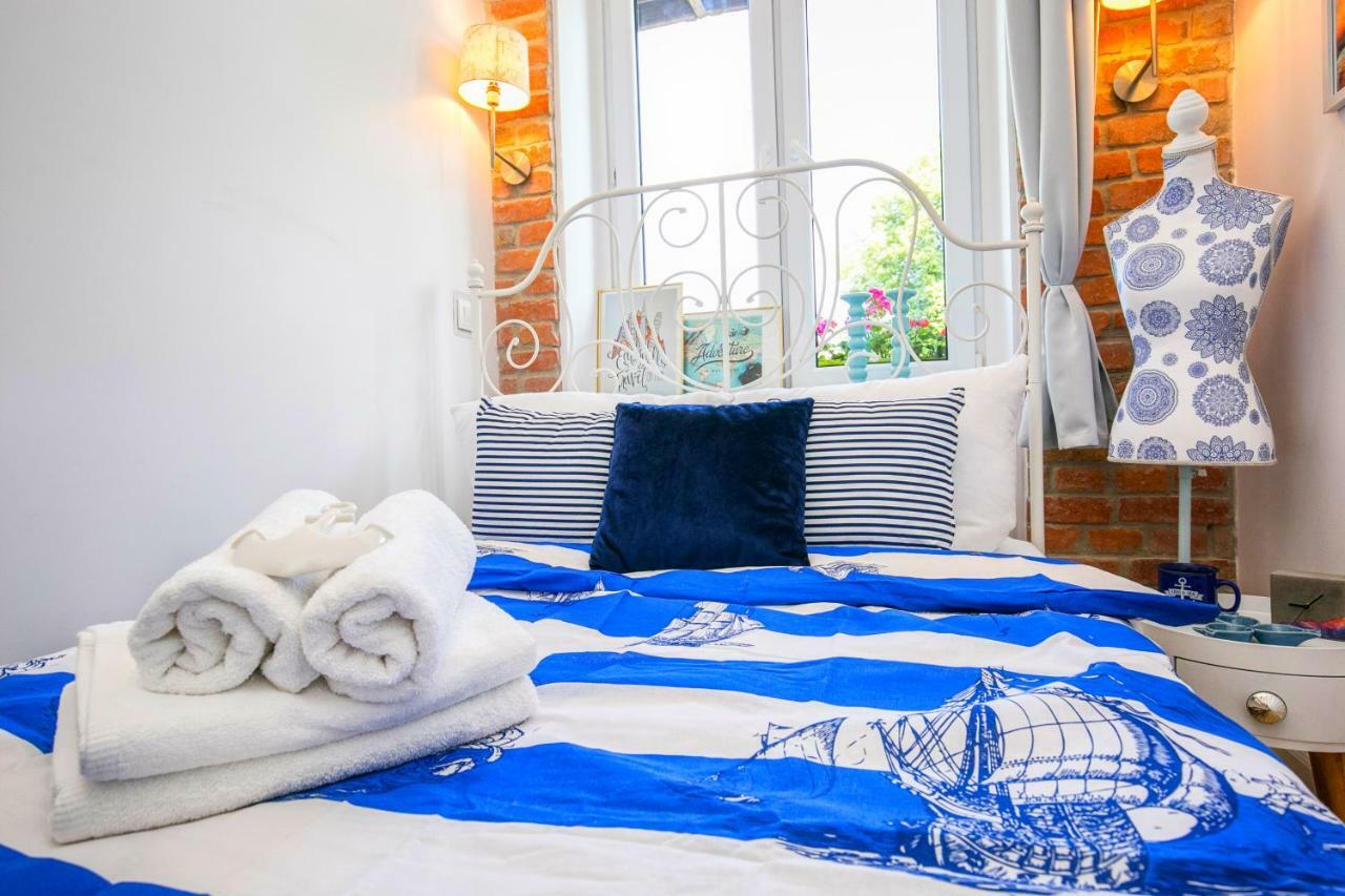 Berg Apartament Red Obok Starego Miasta Gdańsk Exteriör bild
