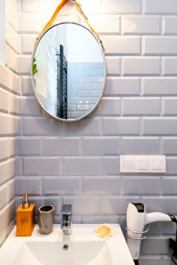 Berg Apartament Red Obok Starego Miasta Gdańsk Exteriör bild