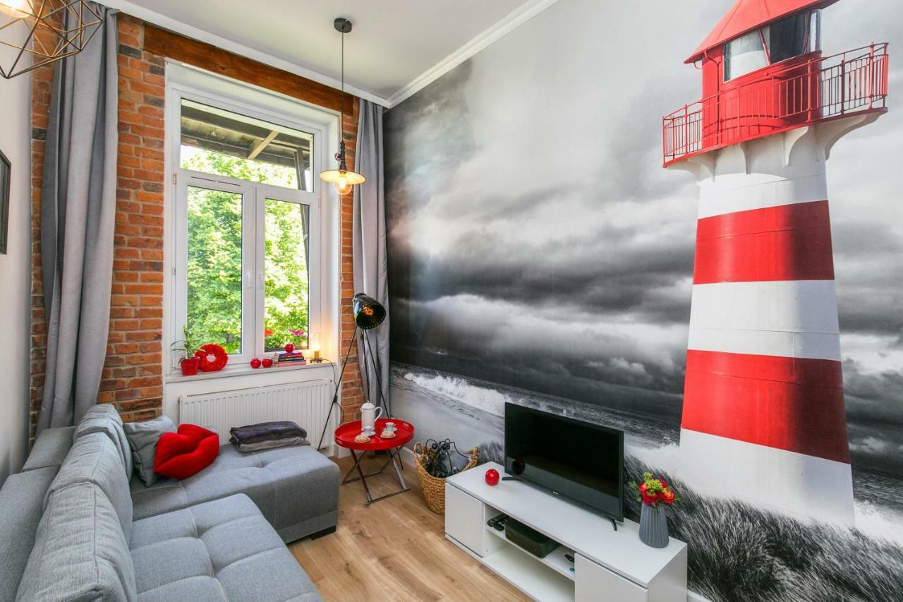 Berg Apartament Red Obok Starego Miasta Gdańsk Exteriör bild